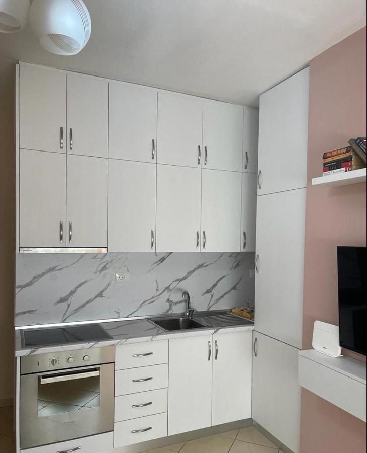Tirana City Center Apartments Esterno foto